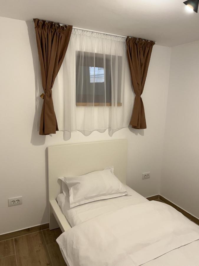 Vila Raa Husi Экстерьер фото